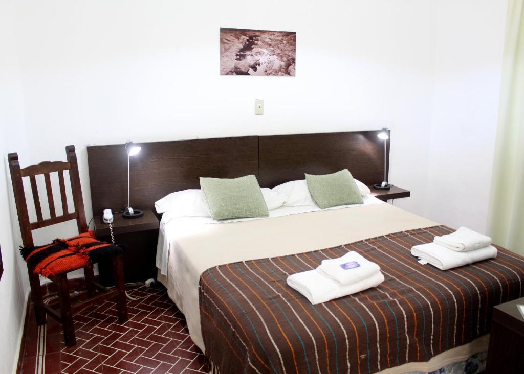 Luna Serrana Hotel Capilla del Monte Bilik gambar