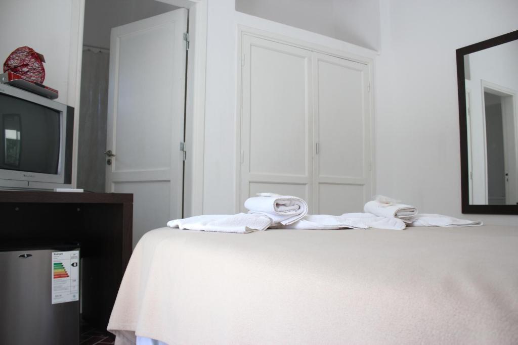 Luna Serrana Hotel Capilla del Monte Bilik gambar